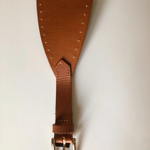 Sezane Lara Belt in Smooth Heritage Leather - Picture 6 of 8